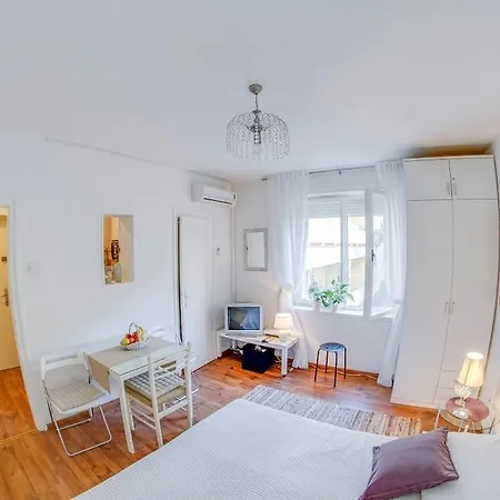 Studio Diadora Apartment